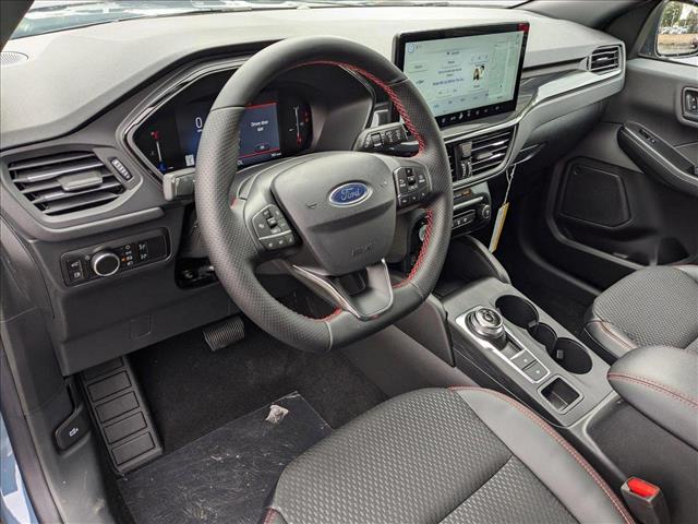 2025 Ford Escape ST-Line photo 3