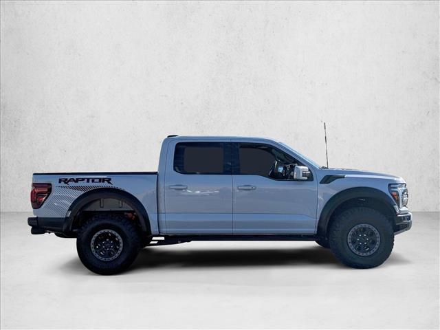2025 Ford F-150 Raptor photo 4