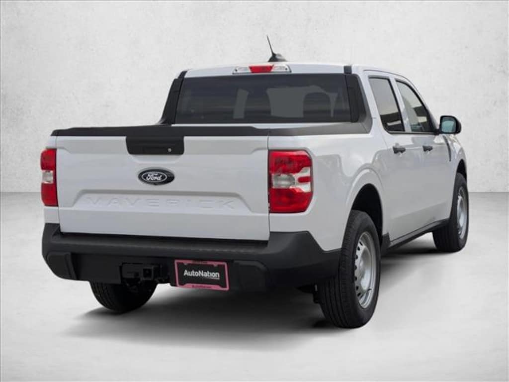 New 2025 Ford Maverick XL Truck SuperCrew