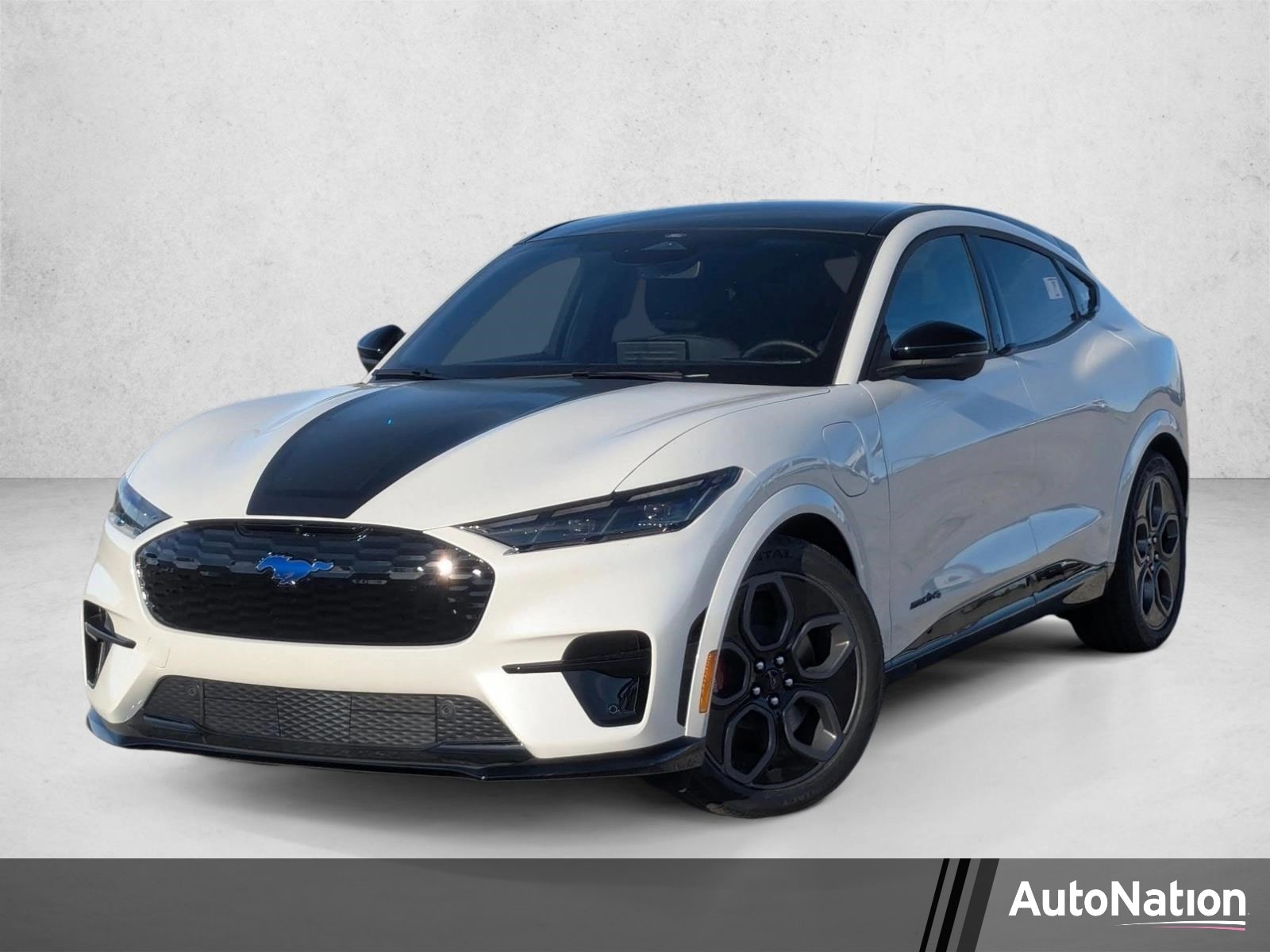 2026 Ford Mustang-Mach-e GT's photo