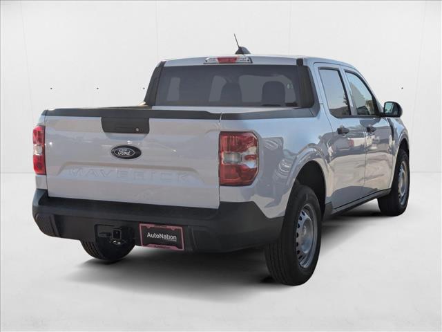 2025 Ford Maverick XL photo 2
