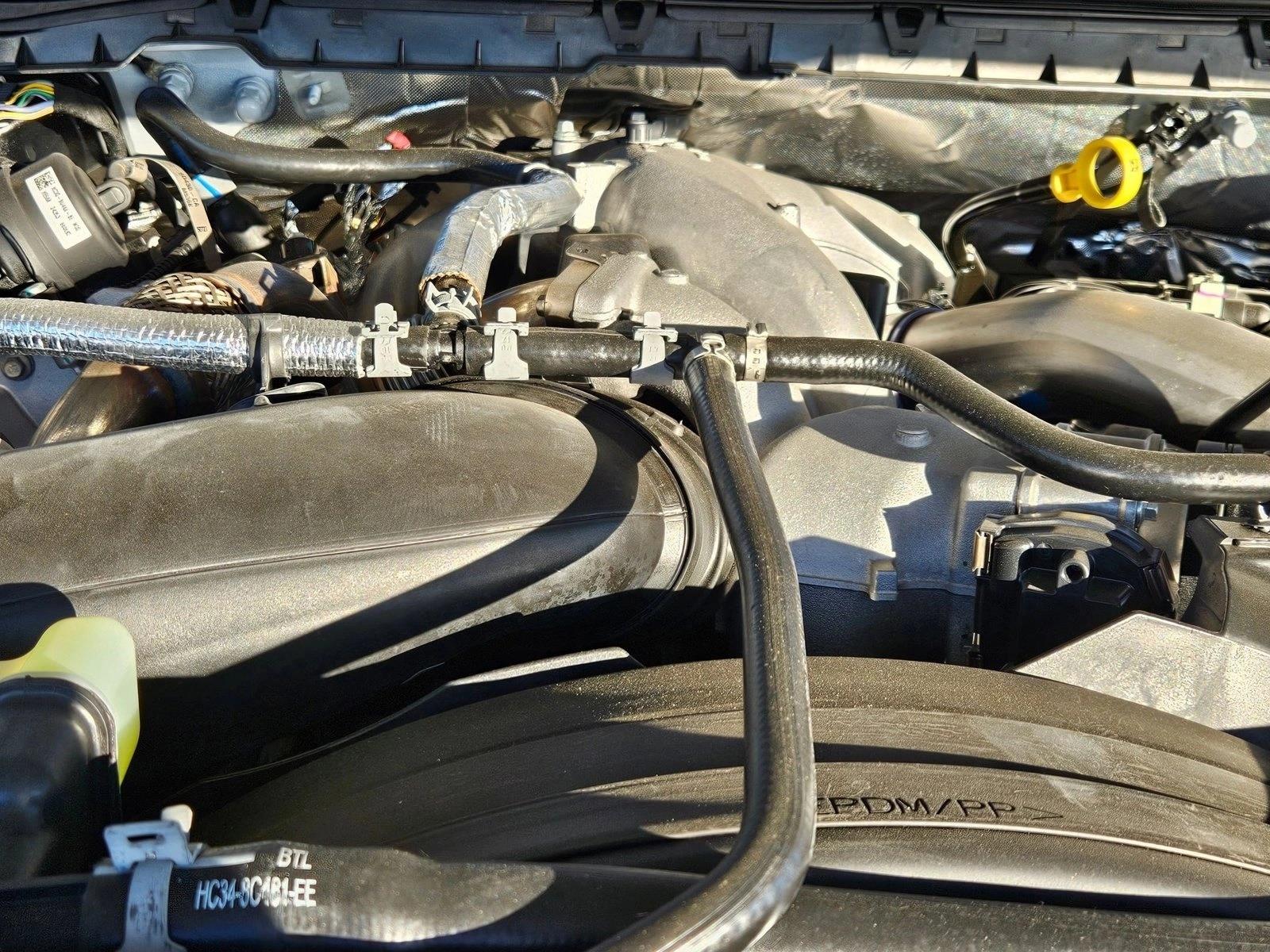 2025 Ford F-550 Super Duty Chassis Cab XL - Photo 14