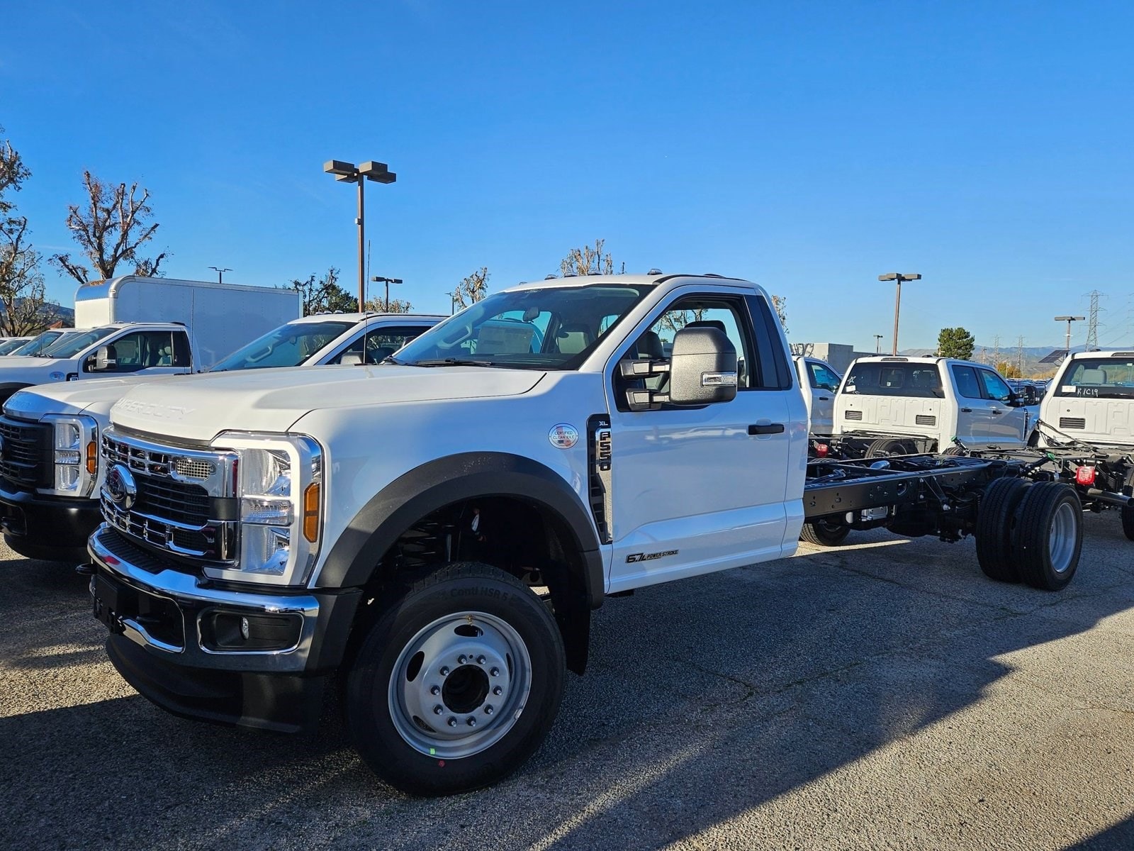 2026 Ford F-550 Super Duty Chassis Cab XL's photo
