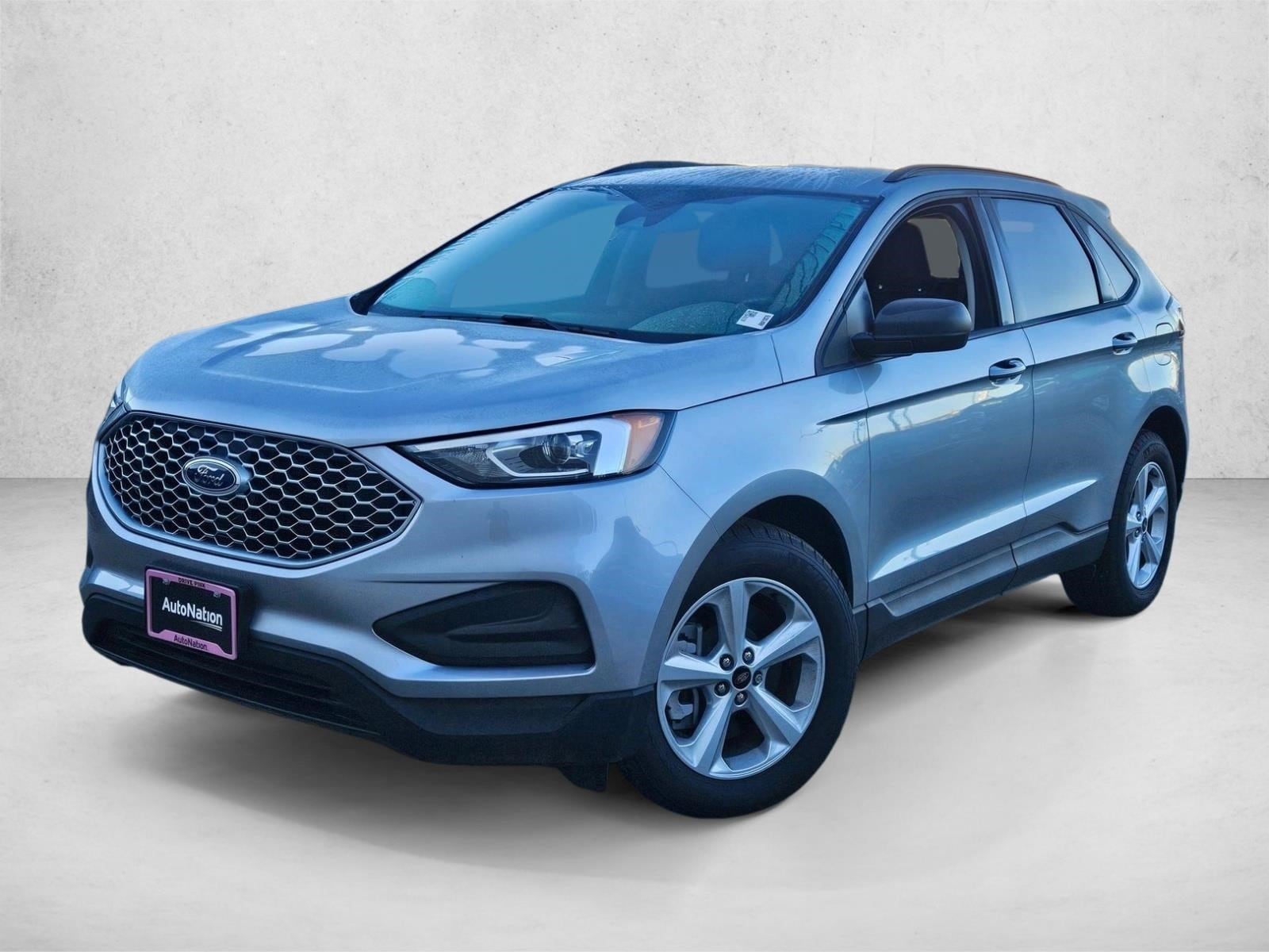 2024 Ford Edge SE's photo