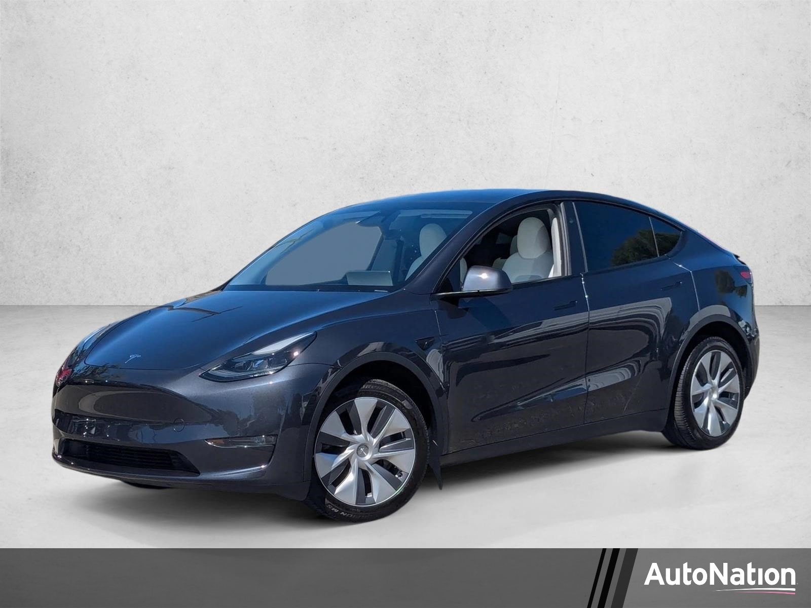 2024 Tesla Model Y Long Range Dual Motor All-Wheel Drive's photo