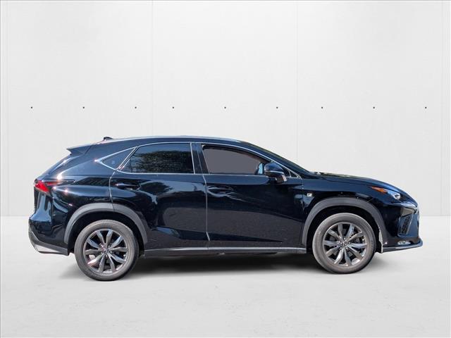 2020 Lexus NX 300 F SPORT photo 4