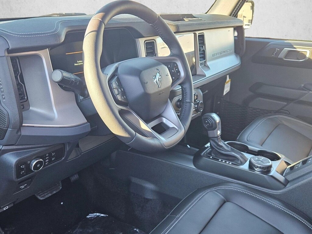 New 2025 Ford Bronco Outer Banks SUV