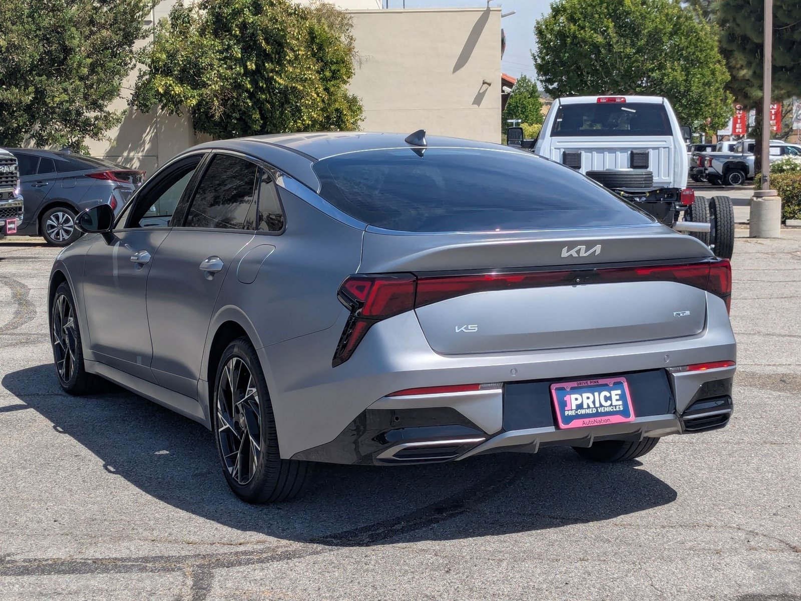 2025 Kia K5 GT-Line photo 3