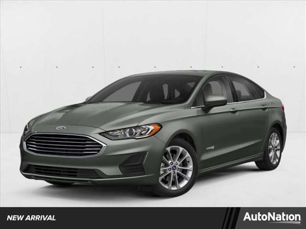 Used 2019 Ford Fusion Hybrid SE Sedan