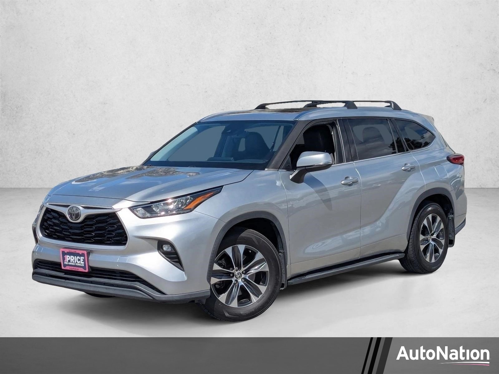 2020 Toyota Highlander XLE 4x2 V6's photo