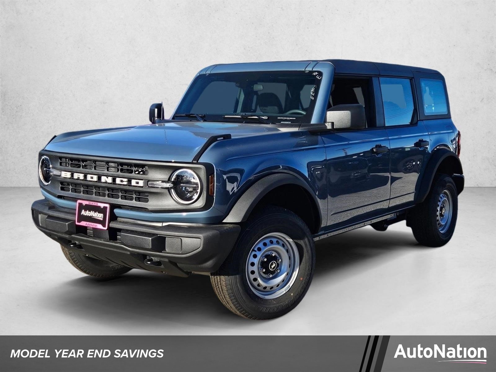 2025 Ford Bronco Base 4x4's photo