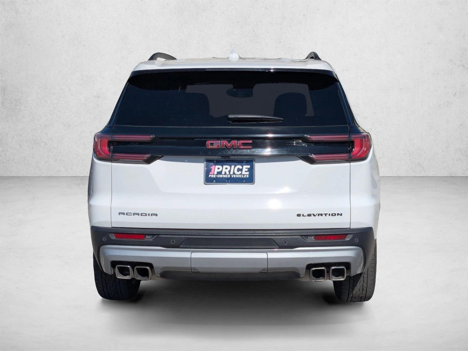 2024 GMC Acadia FWD Elevation photo 6