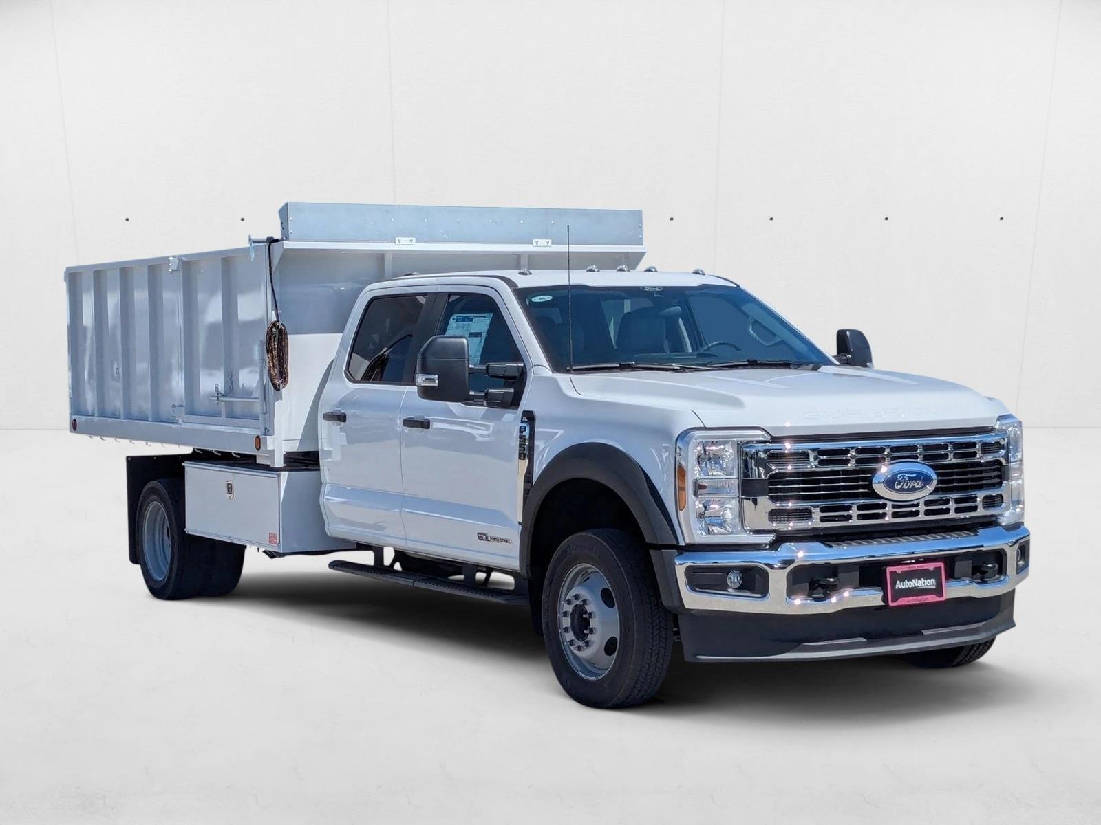 2025 Ford F-550 Super Duty Chassis Cab XL - Photo 7