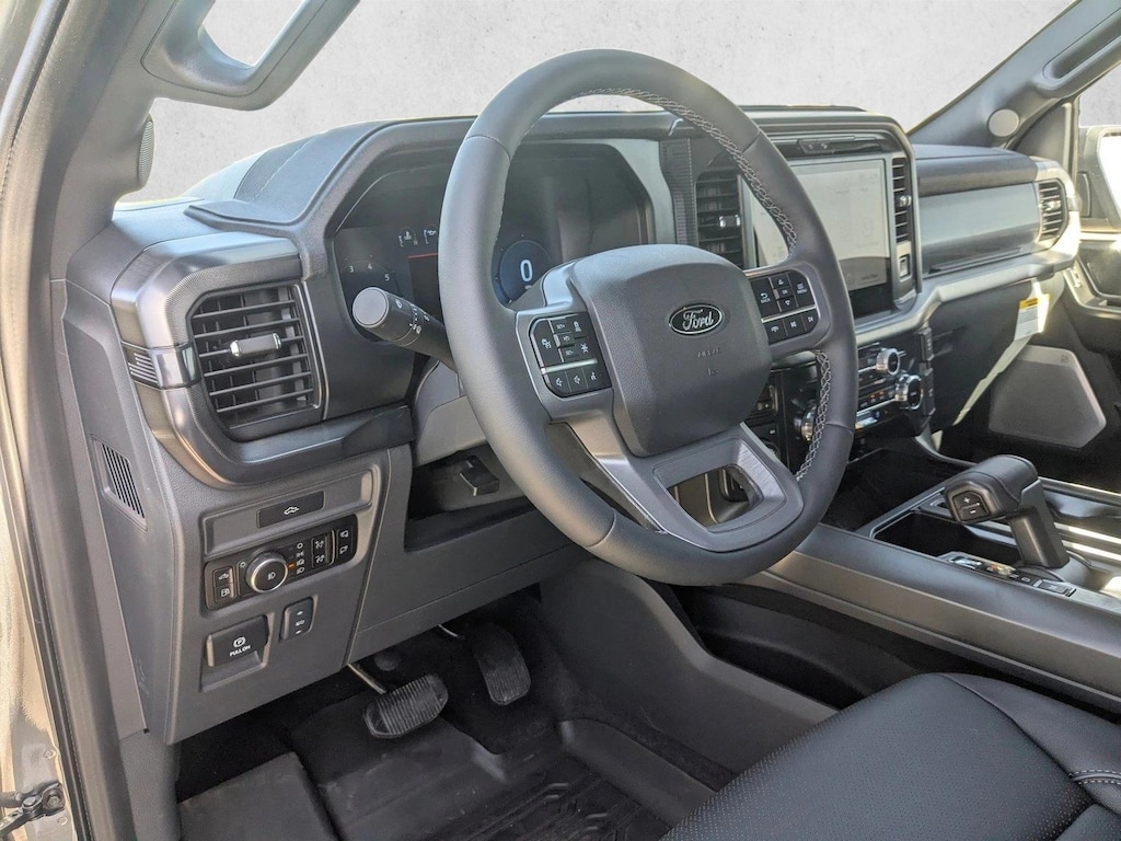 New 2026 Ford F-150 LARIAT Truck SuperCrew Cab