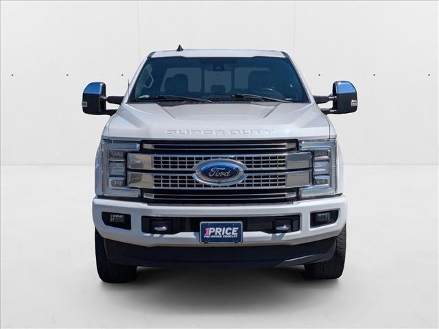 2019 Ford F-250 Platinum photo 2