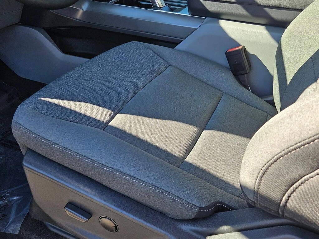 New 2025 Ford F-150 Lightning XLT Truck SuperCrew Cab