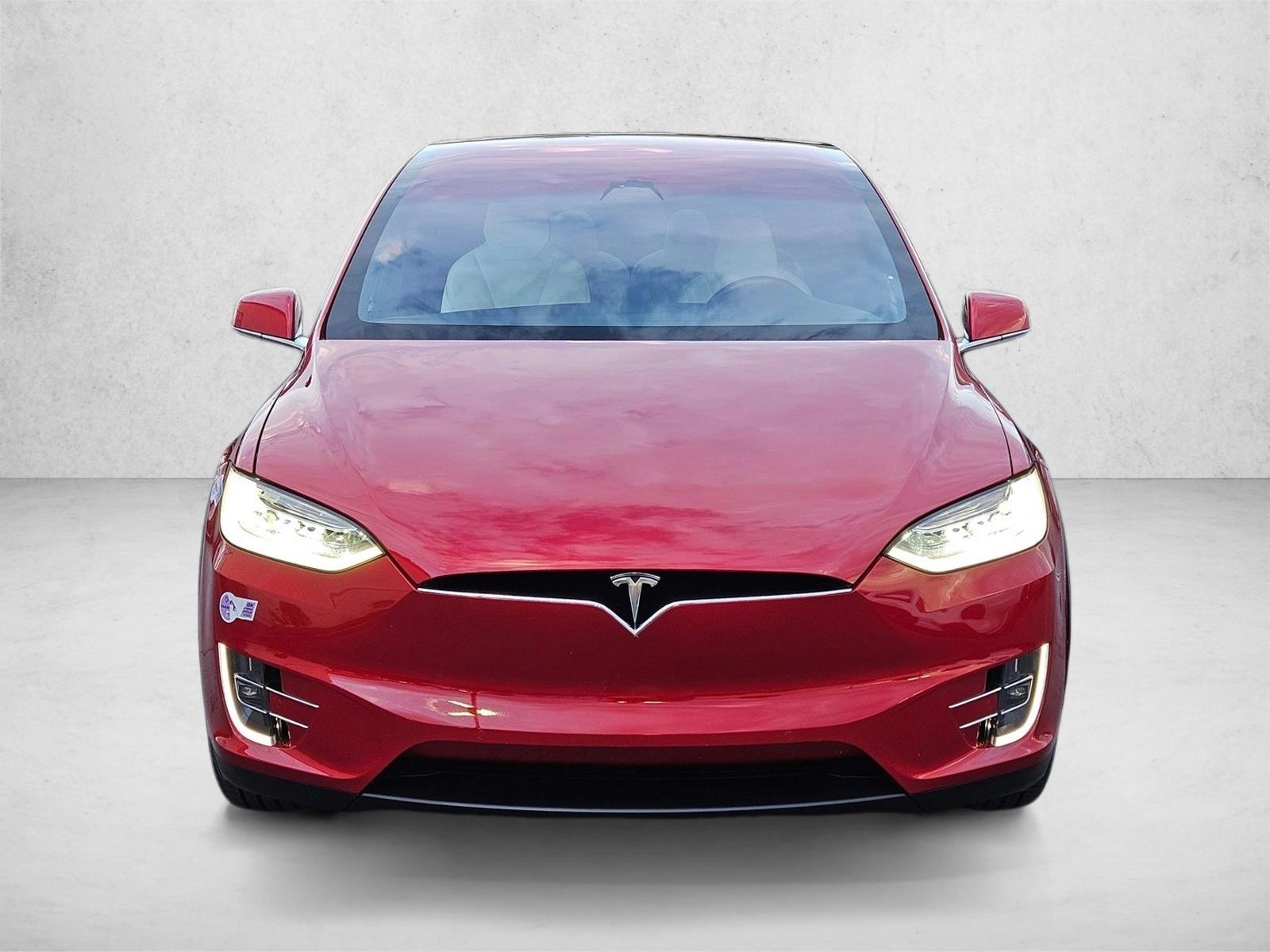 2019 Tesla Model X 75D photo 2