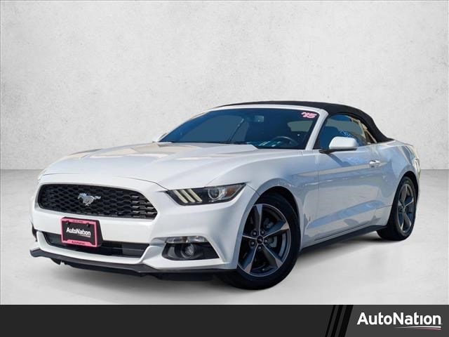 2015 Ford Mustang V6's photo