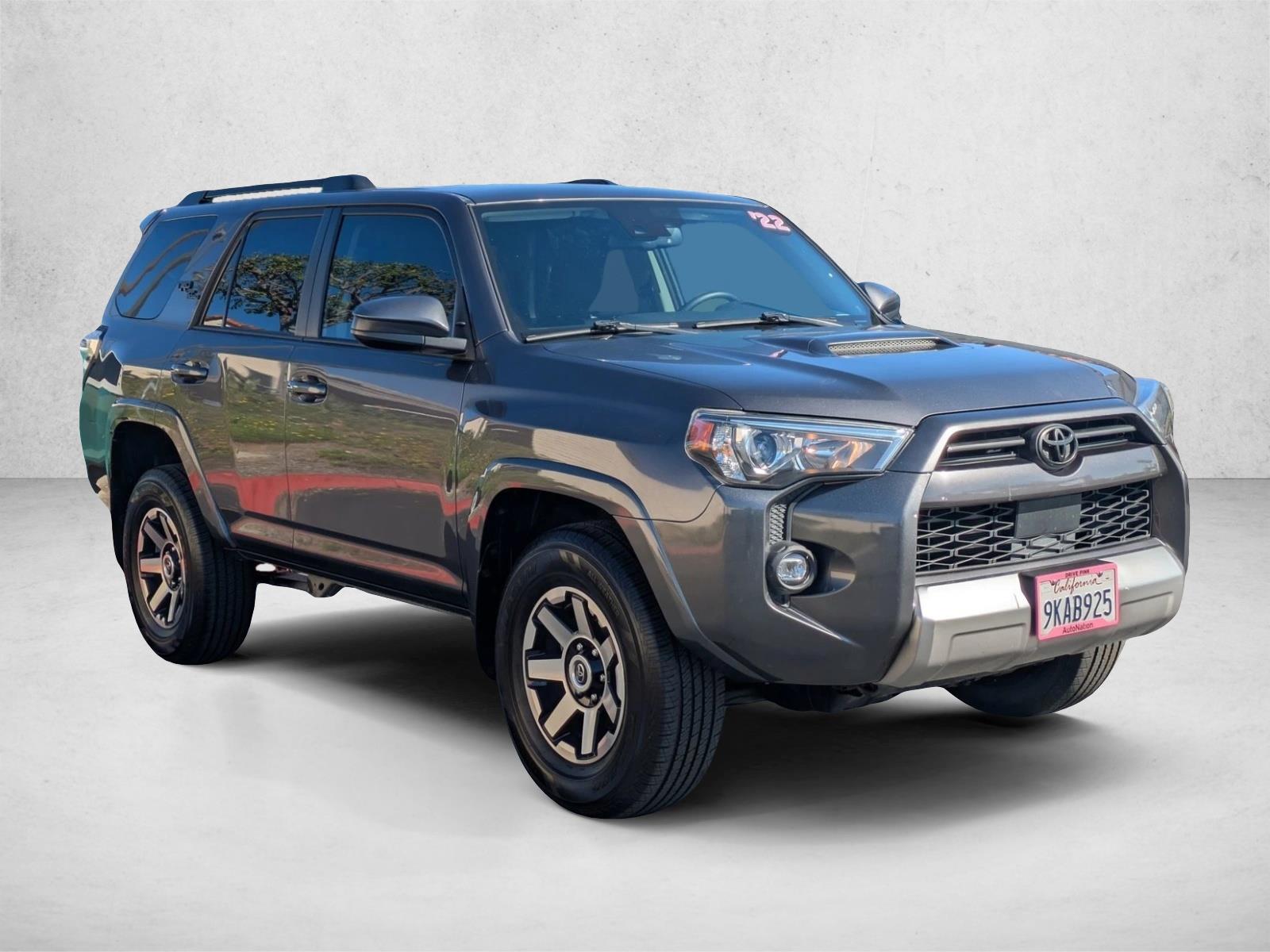 2022 Toyota 4Runner TRD photo 3