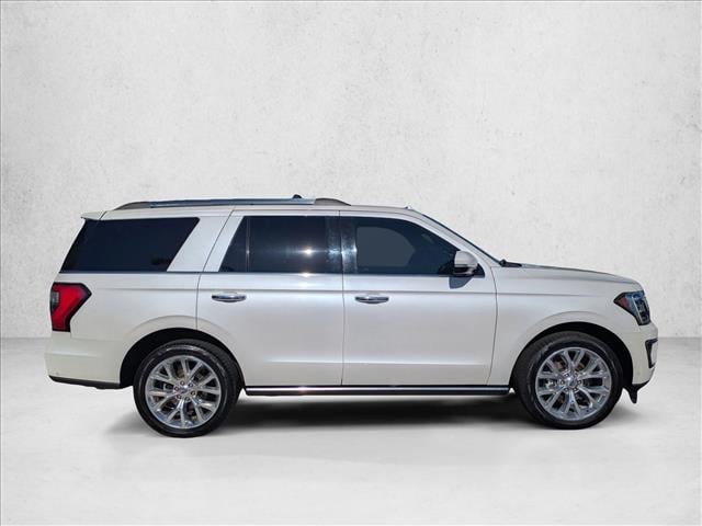 2019 Ford Expedition Limited photo 4