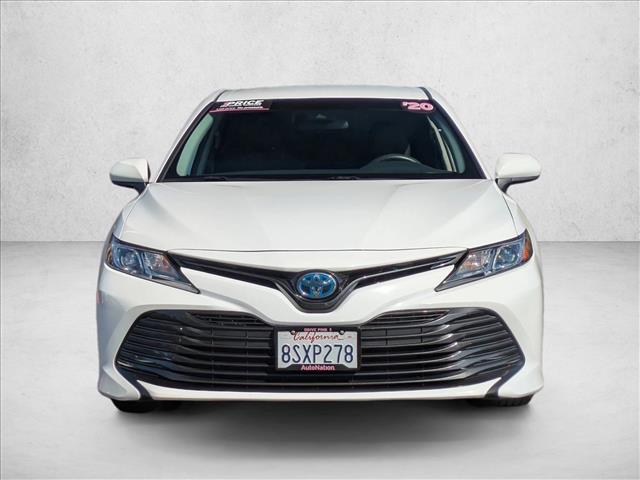 2020 Toyota Camry Hybrid LE photo 2