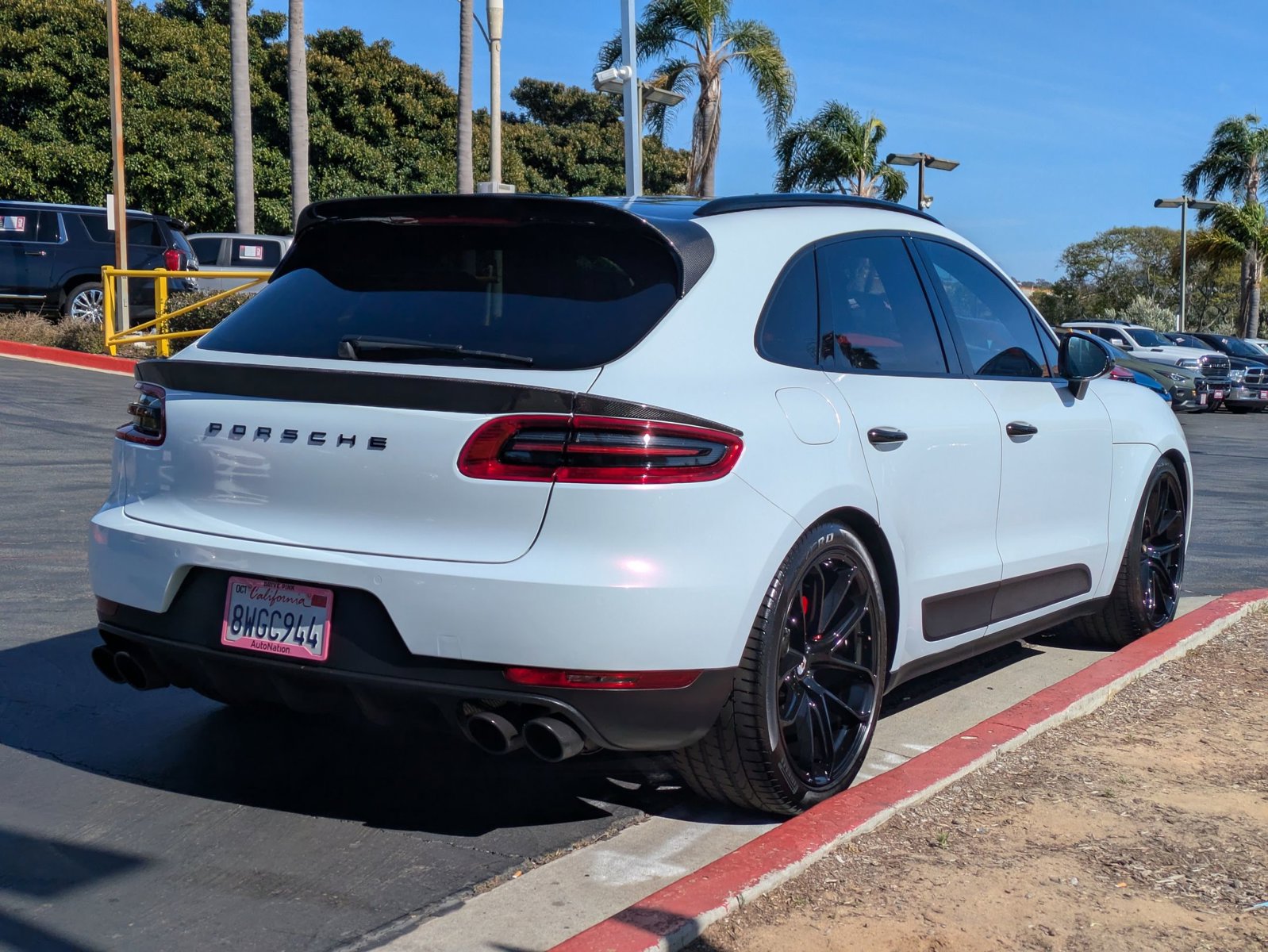 2018 Porsche Macan photo 4