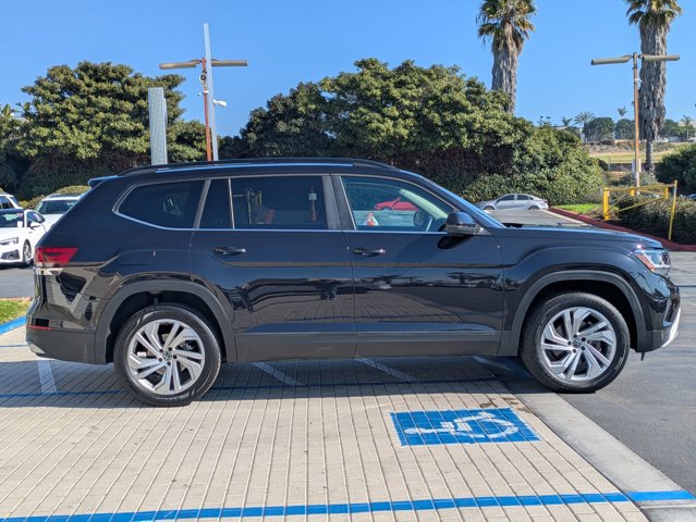 2023 Volkswagen Atlas V6 SE Technology photo 3
