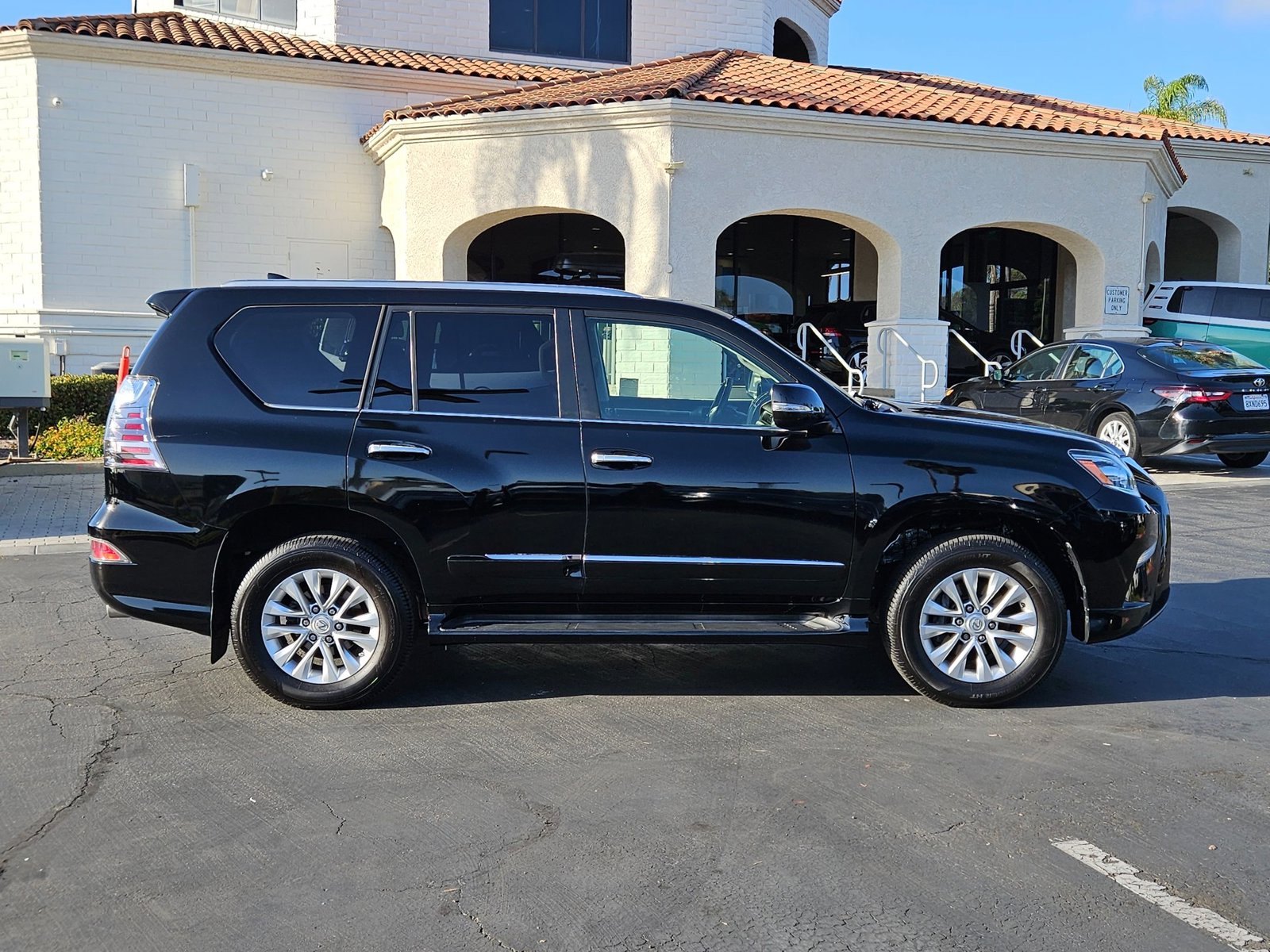 2017 Lexus GX 460 photo 4