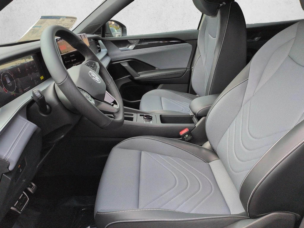 New 2026 Volkswagen Tiguan 2.0T SE R-Line Black SUV