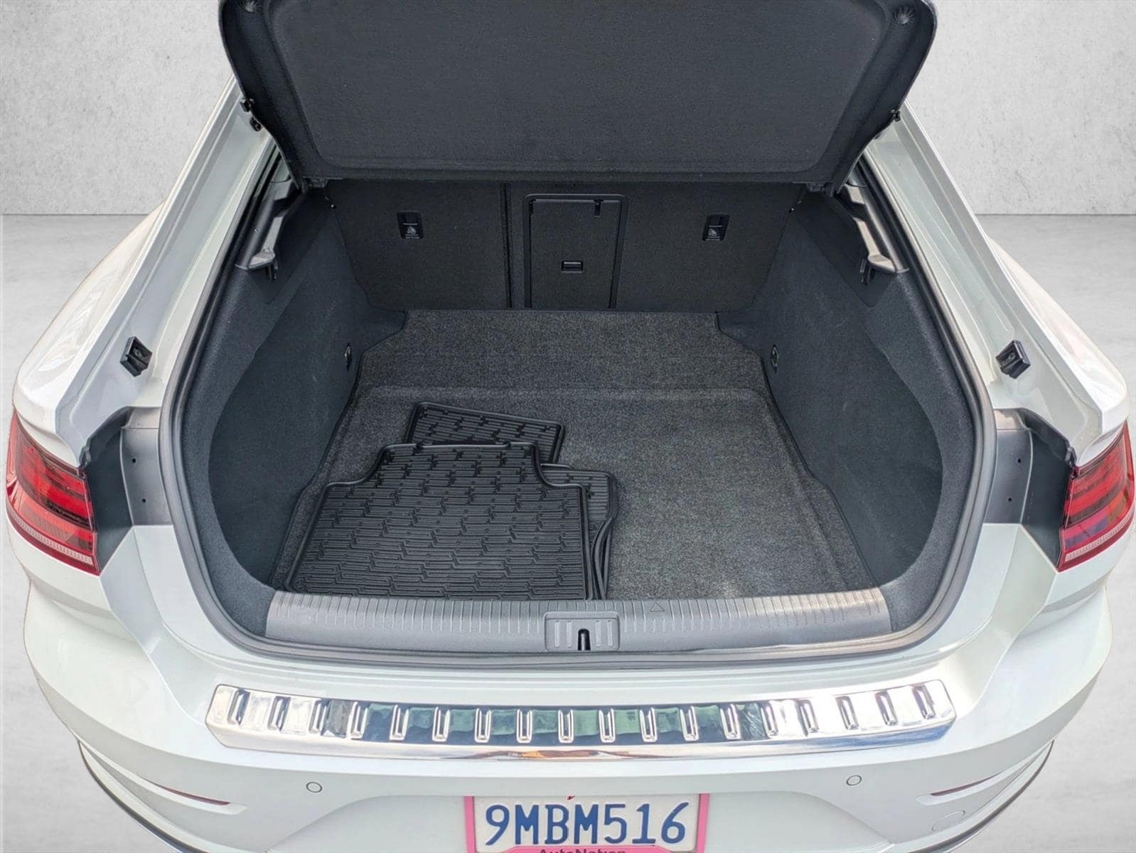 2021 Volkswagen Arteon 2.0T SEL R-Line photo 5