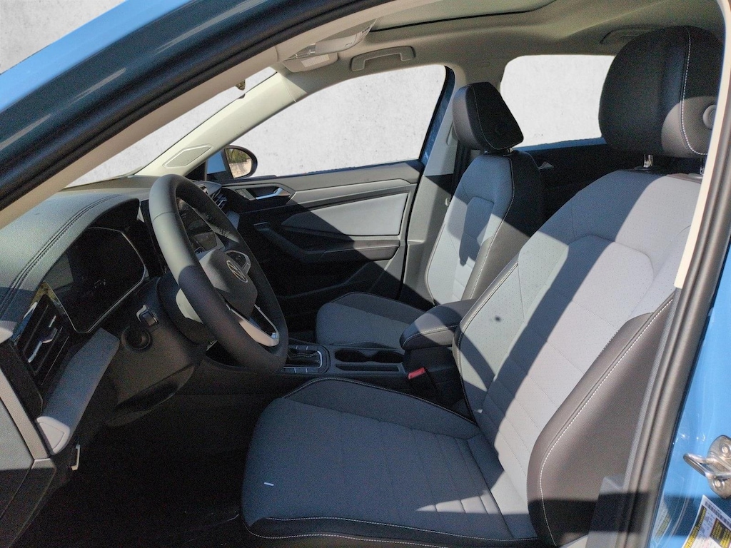 New 2026 Volkswagen Jetta 1.5T SE Sedan
