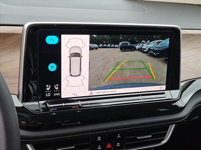 2026 Volkswagen Atlas SE w/Tech - Photo 13