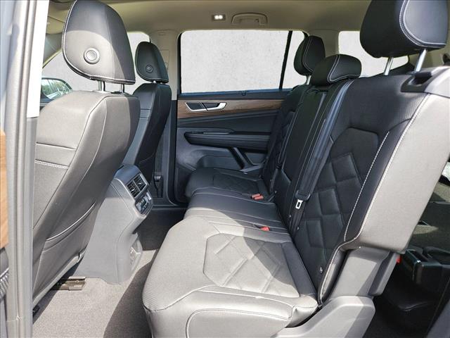 2026 Volkswagen Atlas SE w/Tech - Photo 14