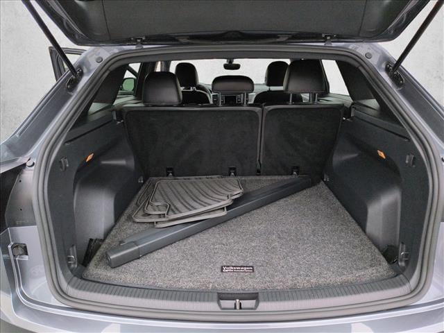 2022 Volkswagen Atlas Cross Sport 2.0T SE photo 5