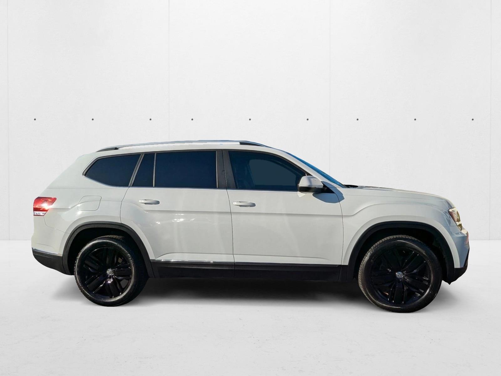 2019 Volkswagen Atlas V6 SEL photo 3