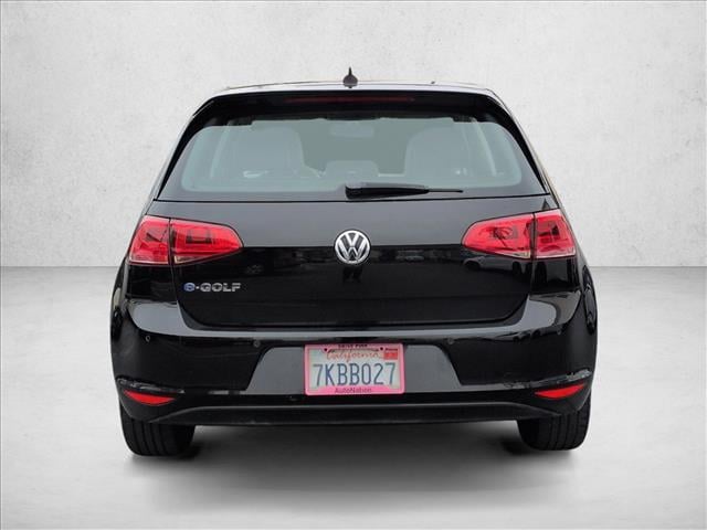 2015 Volkswagen e-Golf SEL Premium photo 6