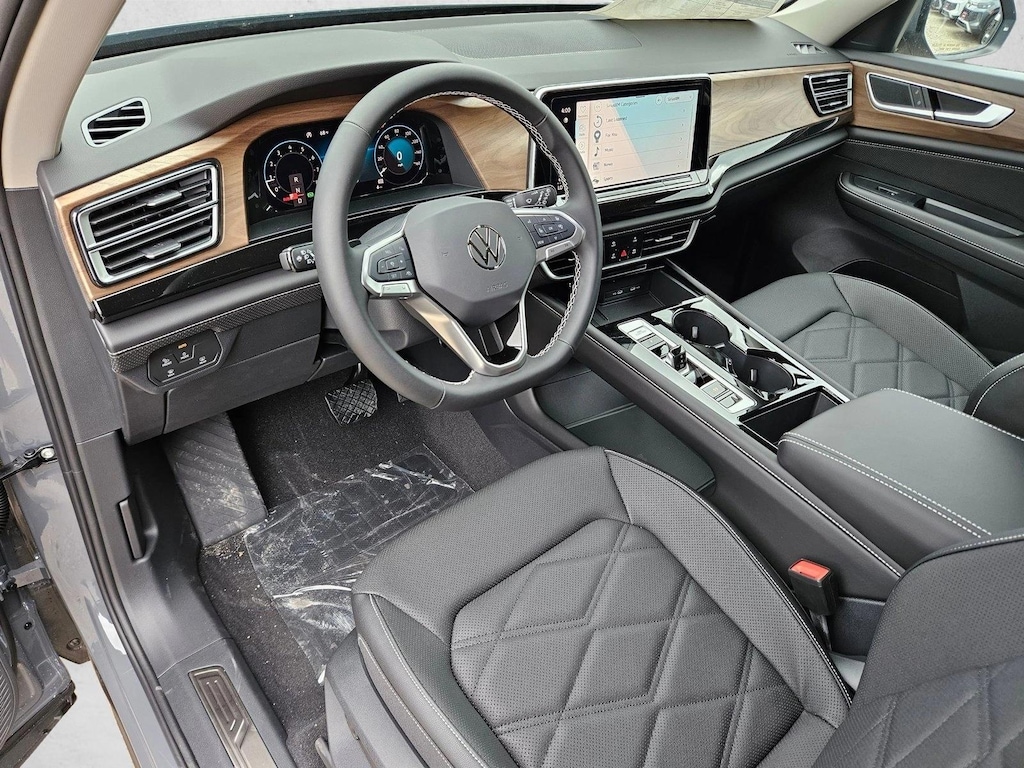 New 2026 Volkswagen Atlas 2.0T SE w/Technology SUV