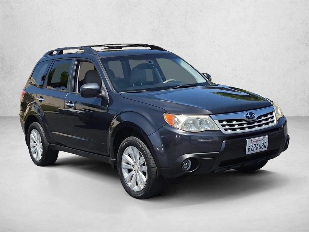 Used 2013 Subaru Forester 2.5X Premium w/All-Weather Plus Pkg SUV