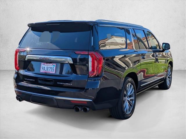2021 GMC Yukon XL Denali photo 5