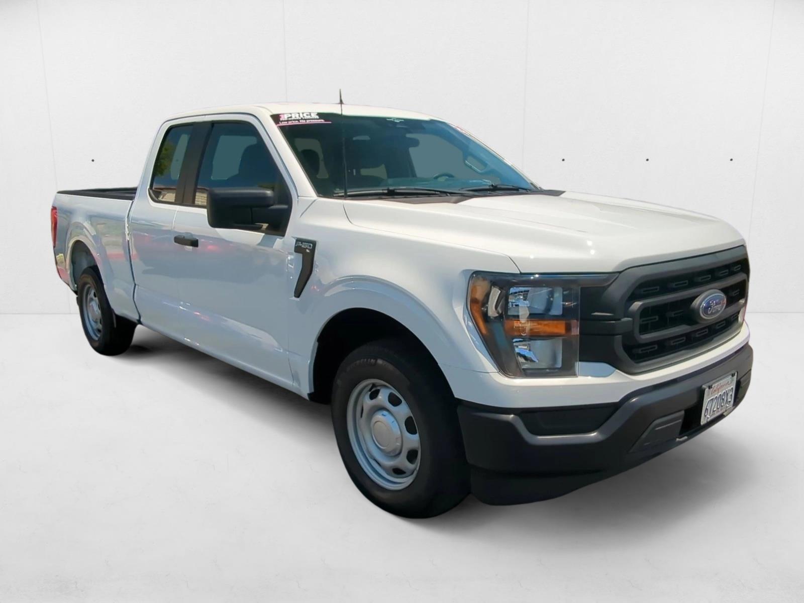 2023 Ford F-150 XL photo 3