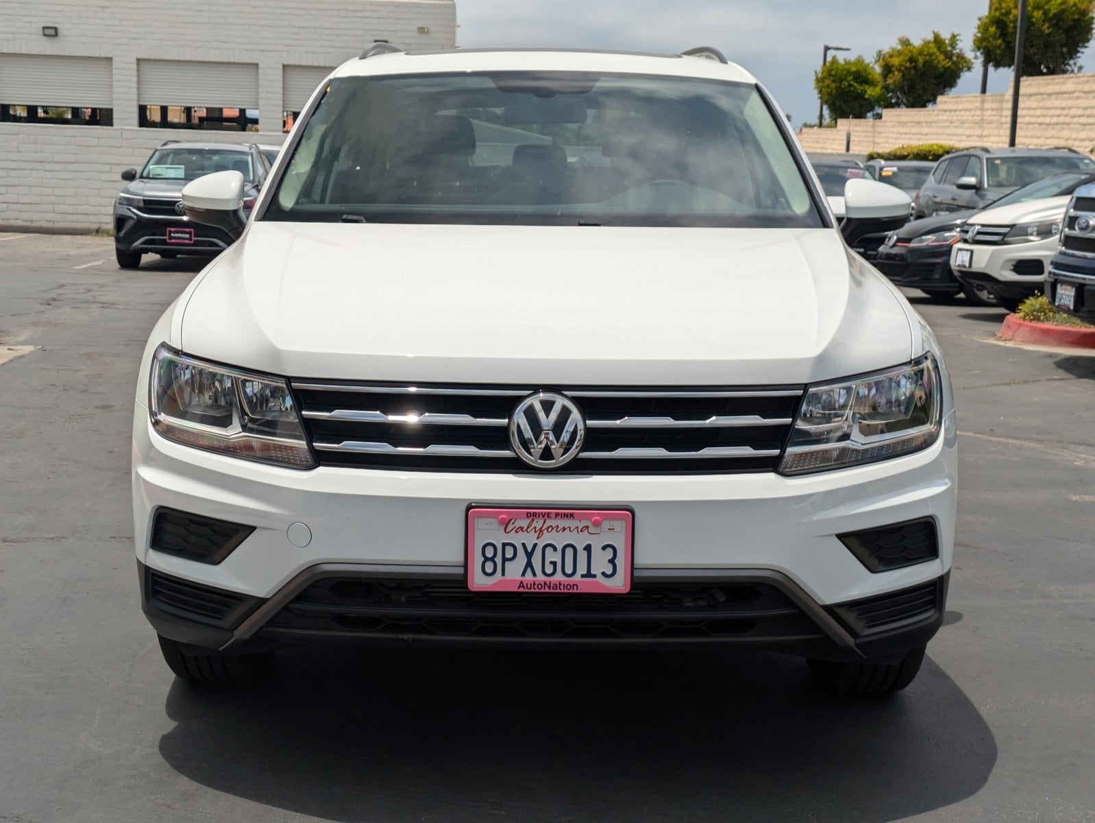 Used 2020 Volkswagen Tiguan SE with VIN 3VV3B7AXXLM040570 for sale in Carlsbad, CA