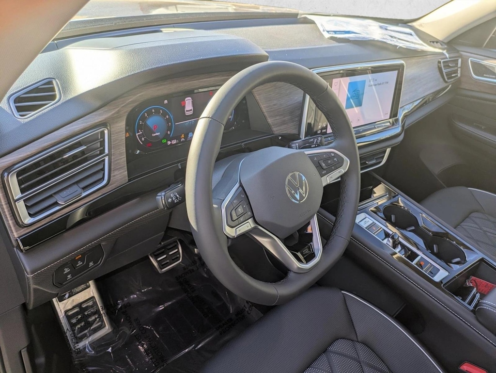 New 2026 Volkswagen Atlas 2.0T SEL Premium R-Line SUV