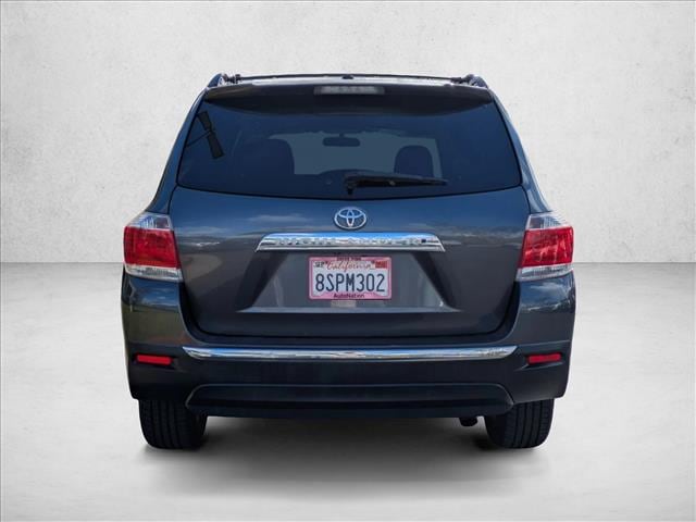 2012 Toyota Highlander V6 FWD photo 6