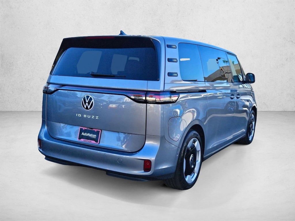 New 2025 Volkswagen ID. Buzz Pro S Van Passenger Van