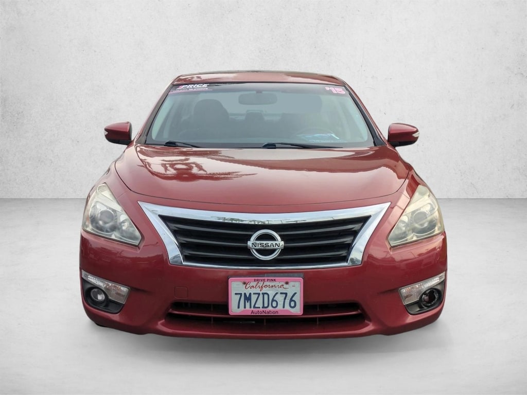 Used 2015 Nissan Altima 2.5 SV Sedan