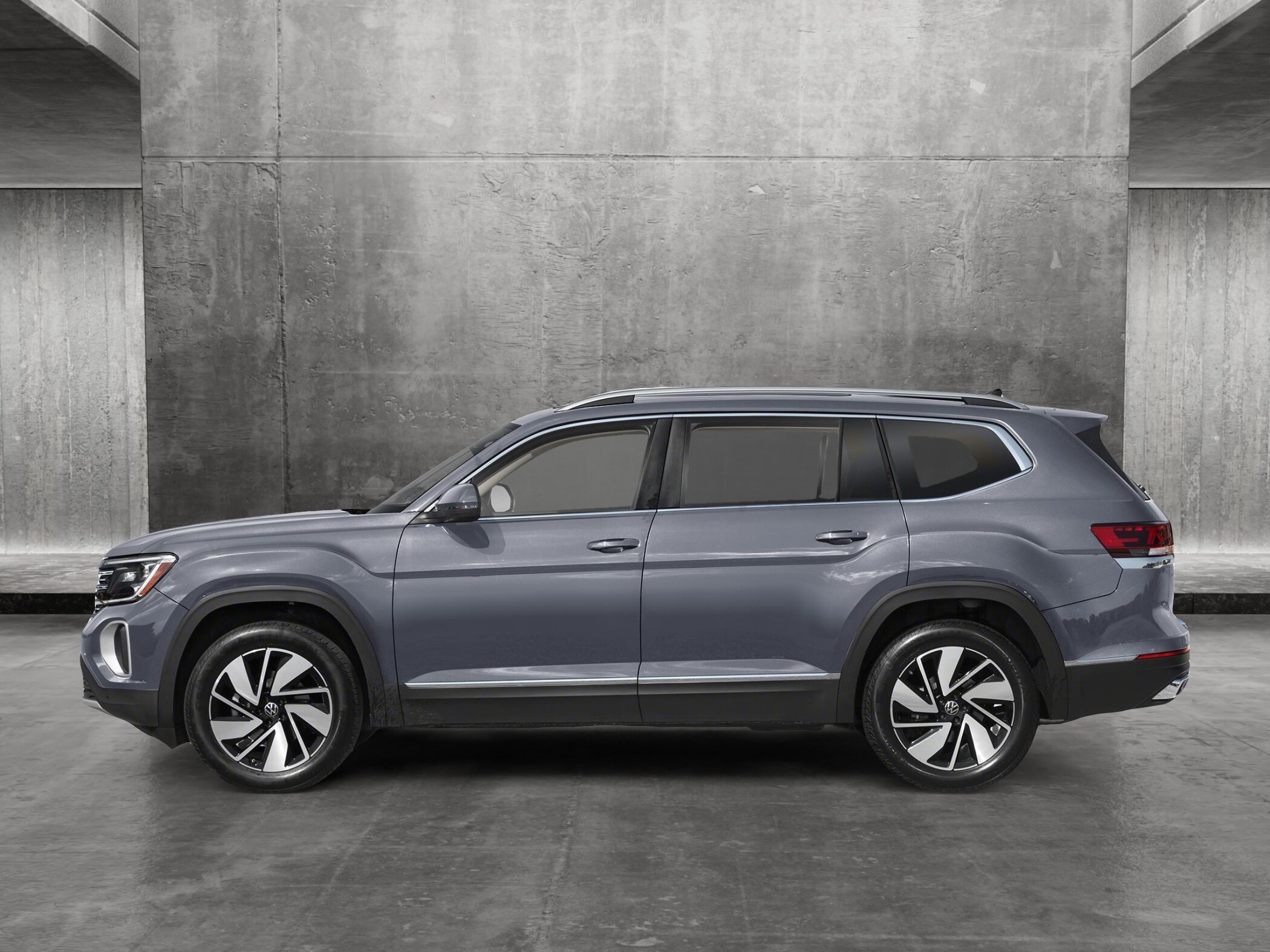 2025 Volkswagen Atlas SEL photo 3