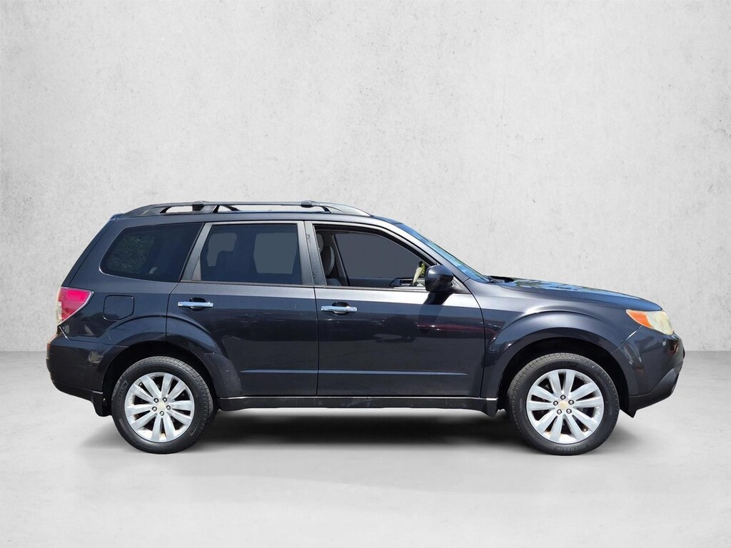 Used 2013 Subaru Forester 2.5X Premium w/All-Weather Plus Pkg SUV