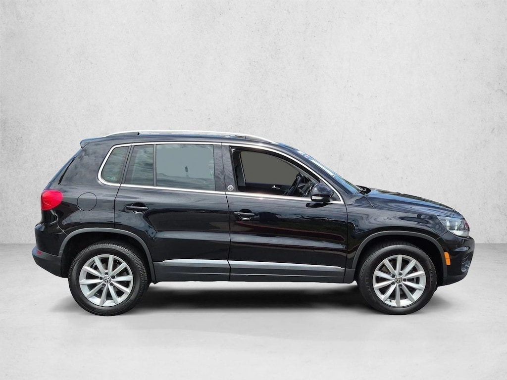 Used 2017 Volkswagen Tiguan 2.0T Wolfsburg Edition SUV