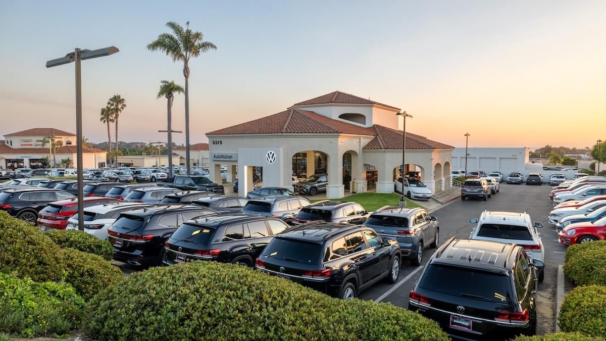 Exterior view of AutoNation Volkswagen Carlsbad, a Hyundai dealer near Murietta