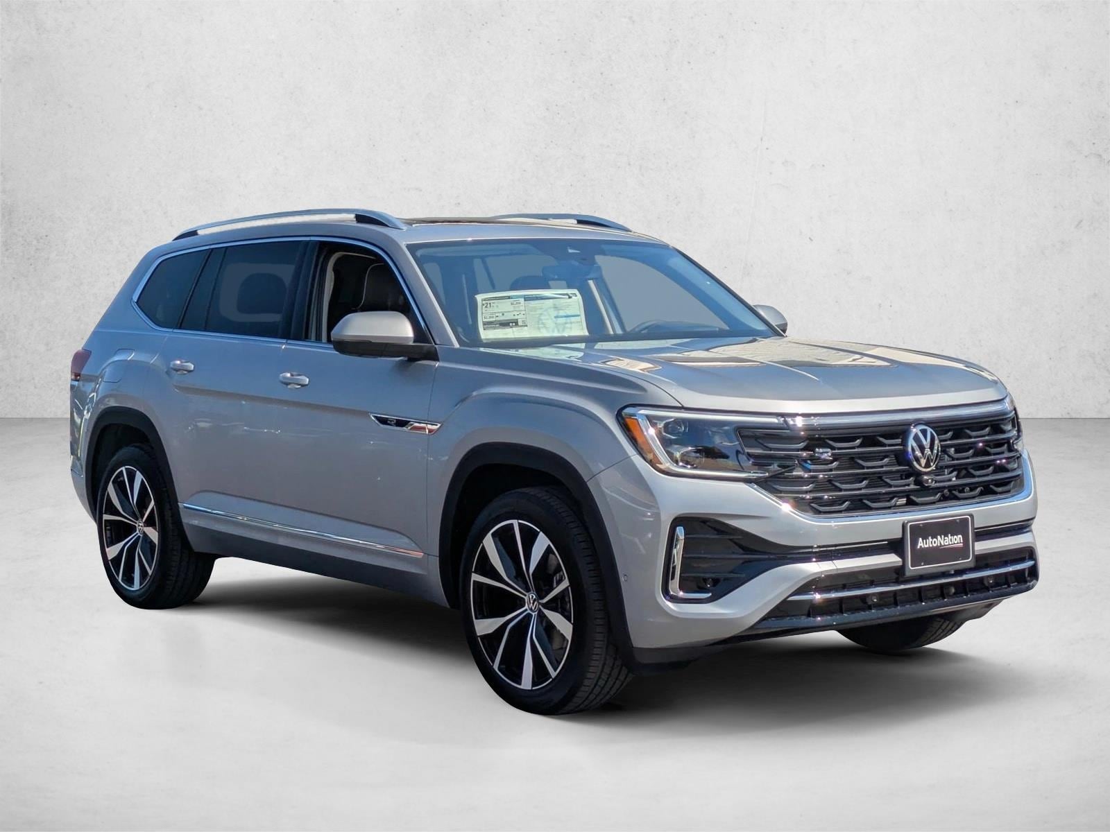 2026 Volkswagen Atlas SEL Premium R-Line - Photo 6